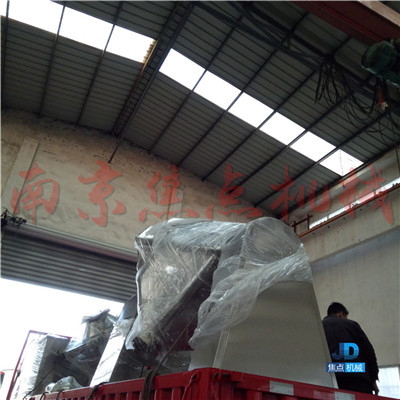 方錐混合機(jī)和三維混合機(jī)發(fā)貨，藥廠(chǎng)專(zhuān)用